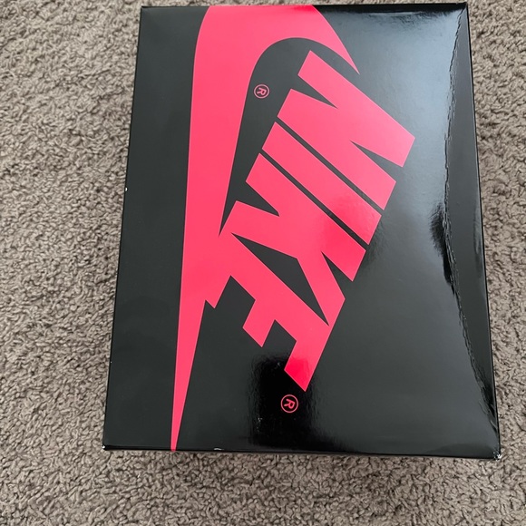 Jordan 1 retro high patent bred - Picture 5 of 7